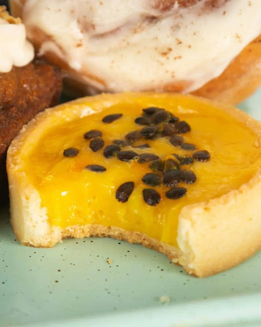Pasion fruit tart